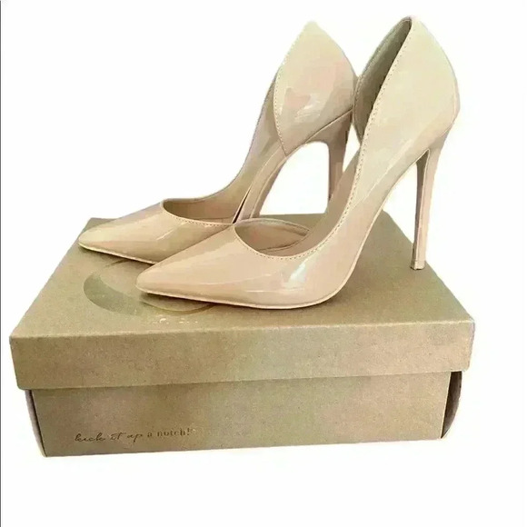 Charlotte Russe Heels - Picture 1 of 10